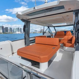 2e5931c2-aa18-4be4-8598-18a187e65c7d